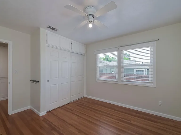 6681 Birchwood St — Photo 13