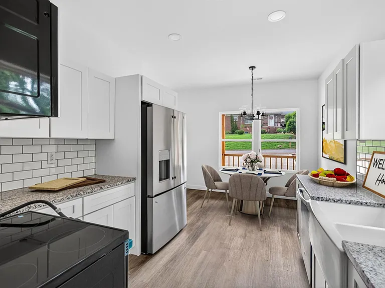 417 8th Street Dr SW — Photo 18