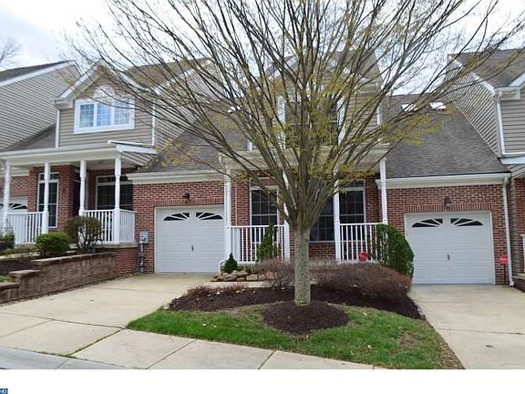 2nd image of 625 Beaver Falls Pl