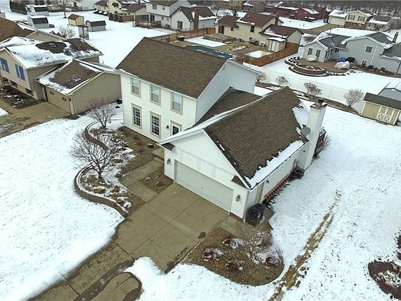 4th image of 628 Cathyann Dr