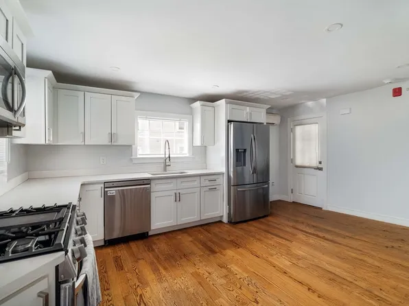109 Main St #1, Woburn, MA 01801