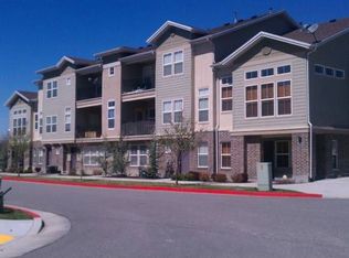 96 Calbourne Ln, Sandy, UT 84070