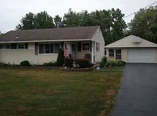 1467 Lehigh Station Rd, Henrietta, NY 14467