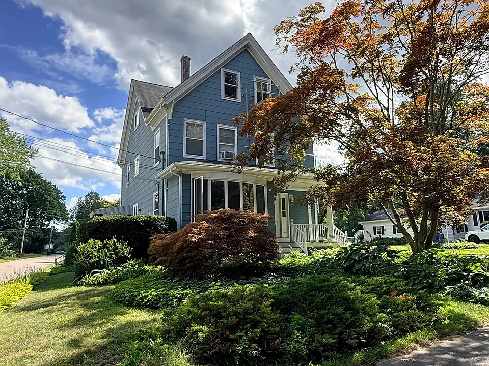 12 Pinehill St #3