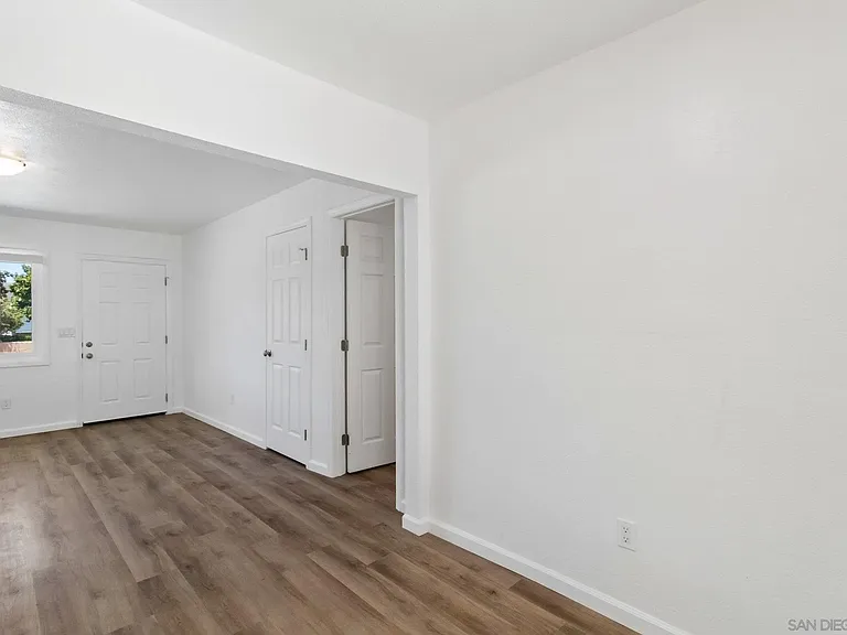 8717 Carribean Way — Photo 10