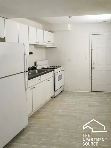 2009 W Cortez St #12 Photo 1
