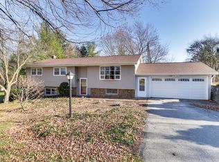 14755 Lunar Dr, Bloomington, IL