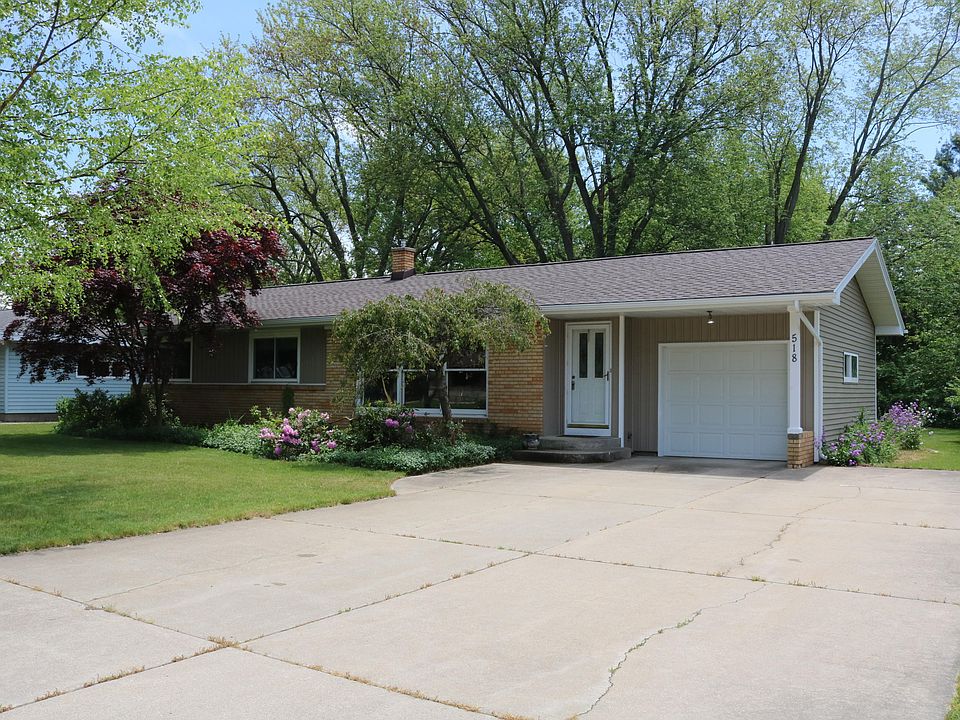 1st image of 518 Essenburg Dr