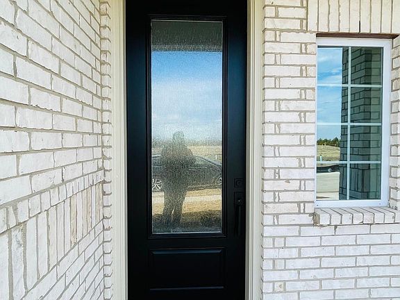 4th image of 1320 Windermere Way