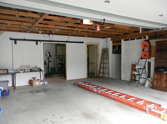 5th image of 1602 Old Newport Hwy