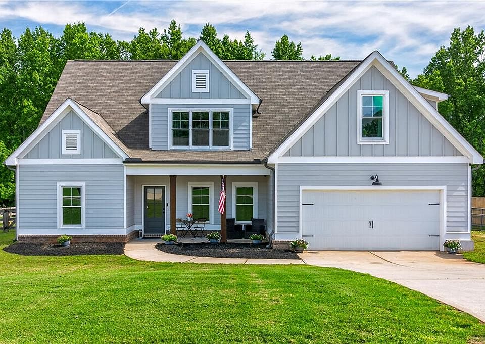 1st image of 65 Harmony Woods Dr