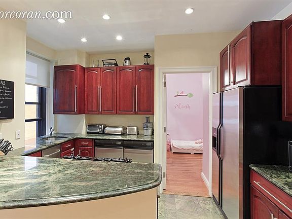 2nd image of 251 W 89th St APT 6C