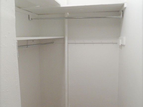 5th image of 215 W 83rd St APT 1H