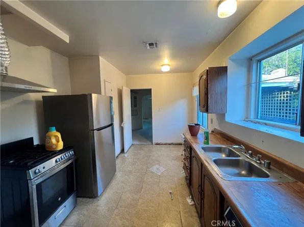 4227 Neosho Ave, Los Angeles, CA 90066
