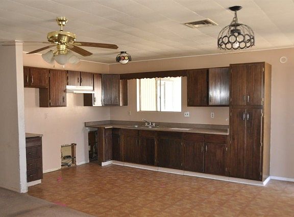 3rd image of 38171 E Lemon Dr