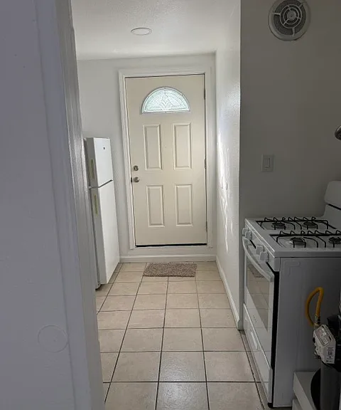 1316 Ashby Ave #A — Photo 6