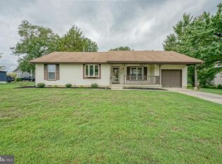 104 Hunt Ave, Somerdale, NJ 08083
