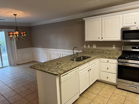 2nd image of 129 Stoneforest Dr