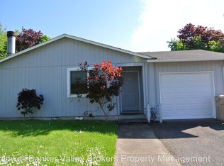1588 Del Rio Ave SE APT C, Albany, OR 97322