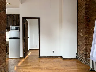 Rented by PocketBroker Inc