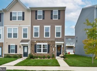 54 Coolidge Ave, Ranson, WV 25438