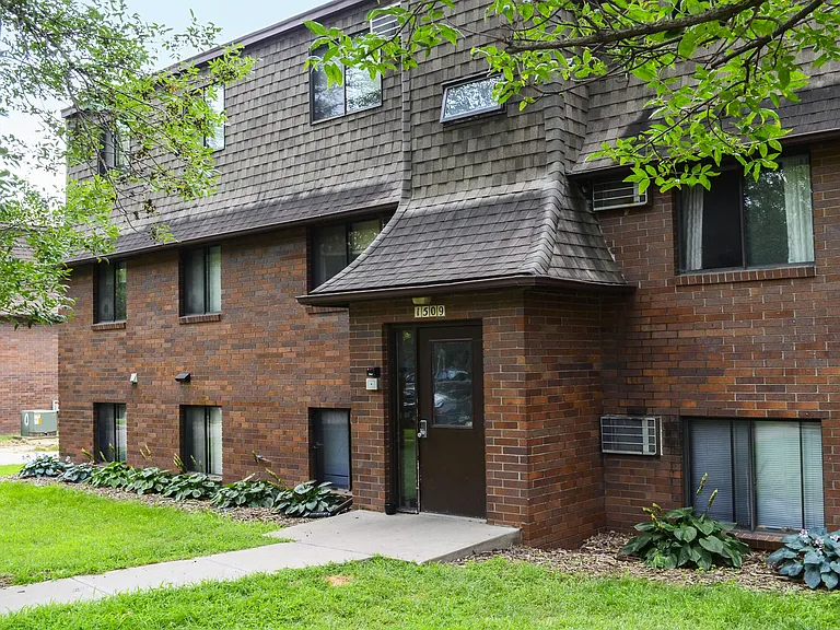 1509 Aber Ave — Photo 1