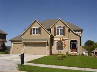 1708 SW Napa Valley Dr, Lees Summit, MO 64082