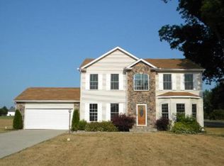 4116 S Royal Curv, Saint Joseph, MI 49085