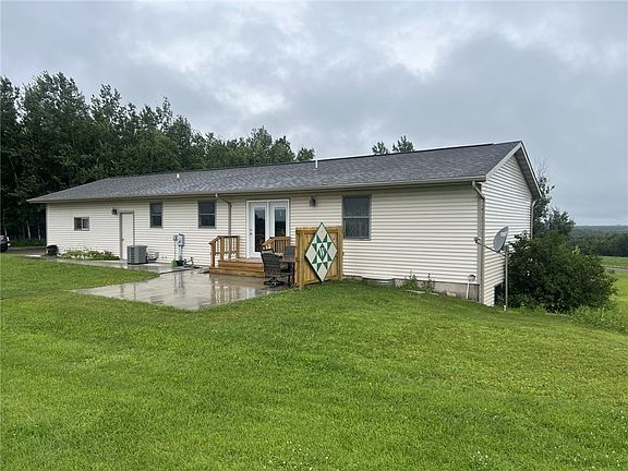 2nd image of 1609 Spaulding Road