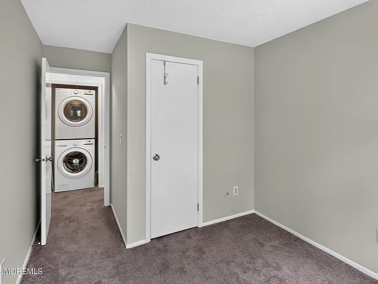 92 Des Moines Ct — Photo 10