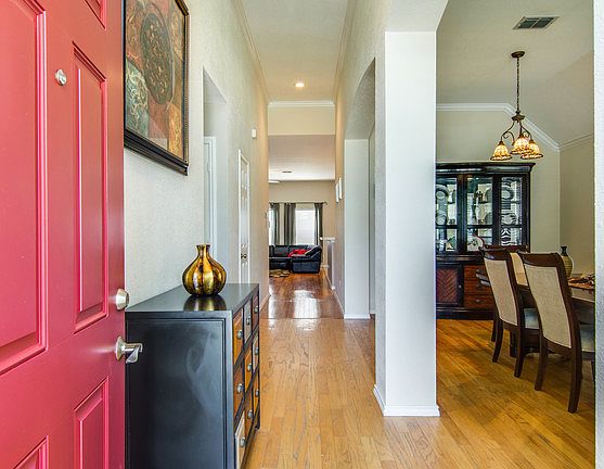 4th image of 1644 Niagara Blvd