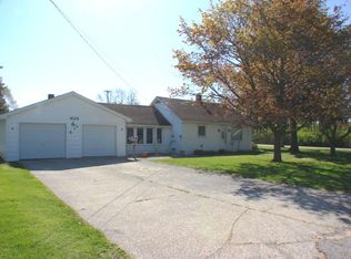 625 S Main St, Ithaca, MI 48847