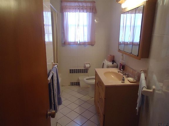 4th image of 246 Ormond St