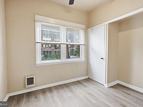 5th image of 1327 W Loudon St