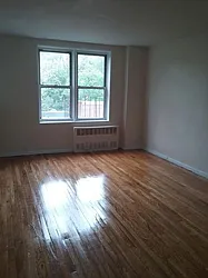 Rented by Roberto Guilbet, LREB