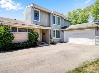 1110 Arbor Ln, Glenview, IL 60025