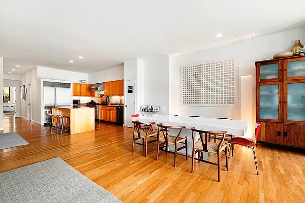 Rented by Corcoran | media 3
