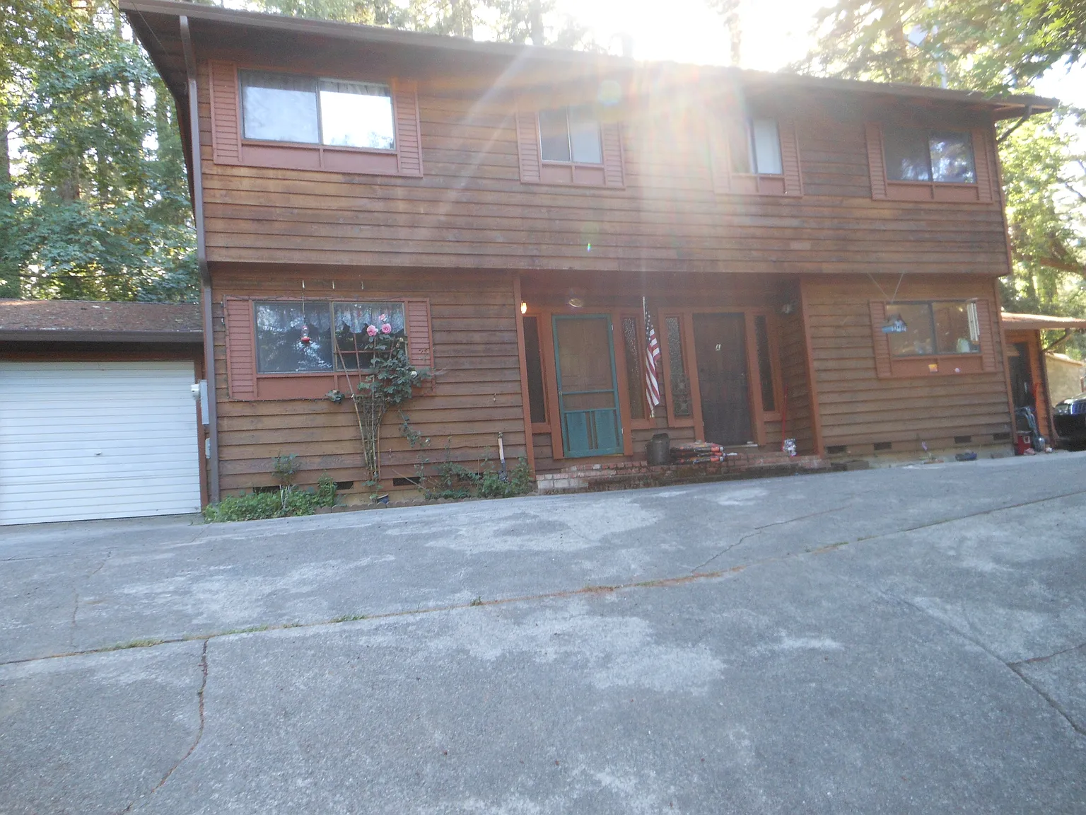 3 bed, 1.5 bath, 1310 sqft, $1,850 — Photo 1
