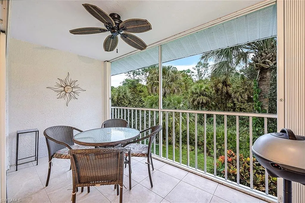 2 bed, 2.0 bath, 1200 sqft, $4,500 — Photo 2