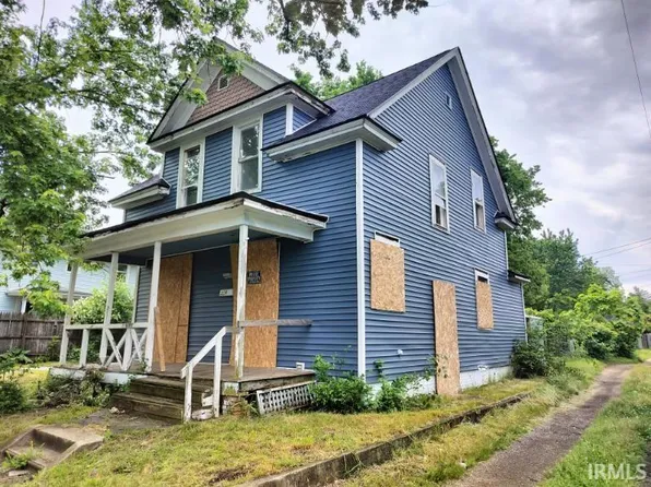 1114 California Ave, South Bend, IN 46616