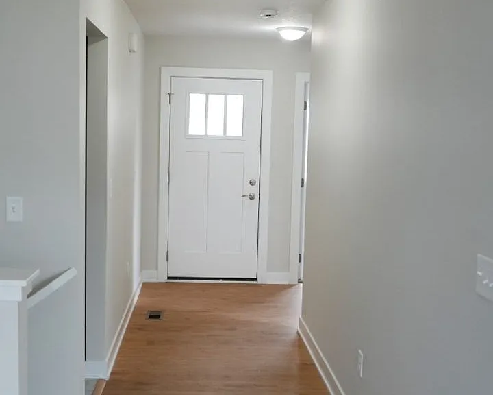 224 12th Ct NW — Photo 5