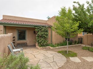628 Gomez Rd, Santa Fe, NM 87505