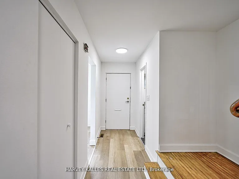 2000 Sheppard Ave W #Townhouse 511 — Photo 6