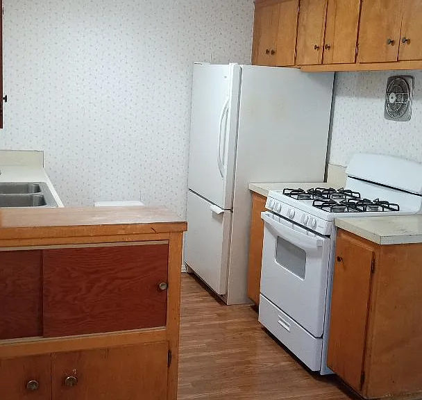 444 Tyler Way #A — Photo 1
