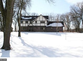 1419 Westwood Ct, Willmar, MN 56201