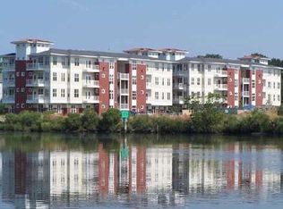2211 Pretty Lake Ave UNIT 102, Norfolk, VA 23518