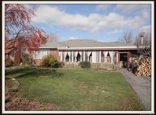 42 Pleasant View Dr, Lancaster, NY 14086