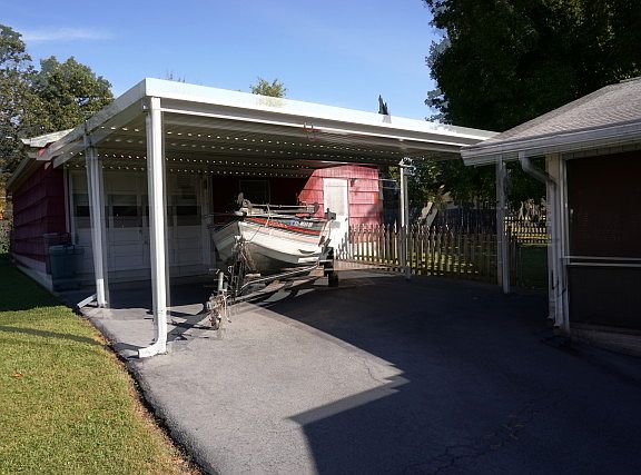3rd image of 3113 Myrtlewood Dr
