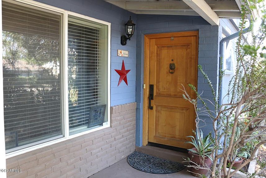 818Entrance