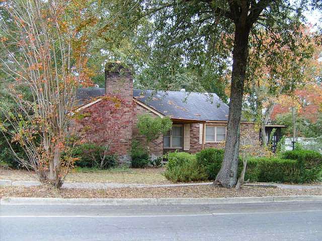1st image of 203 Daughtry Ave S